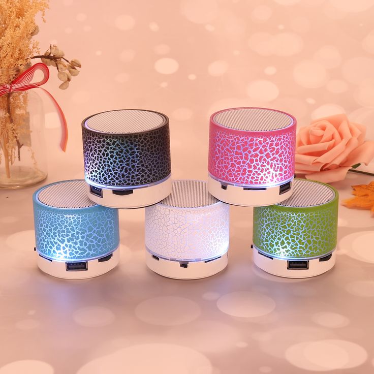 Vividcraft Pink Small Crack Bluetooth Speaker