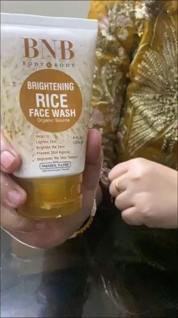 BNB brightening Rice face wash